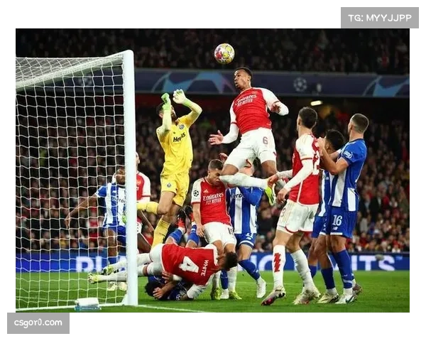 通讯：实时记录阿森纳一次从门将开球到完成射门仅耗时12秒的完整进攻过程